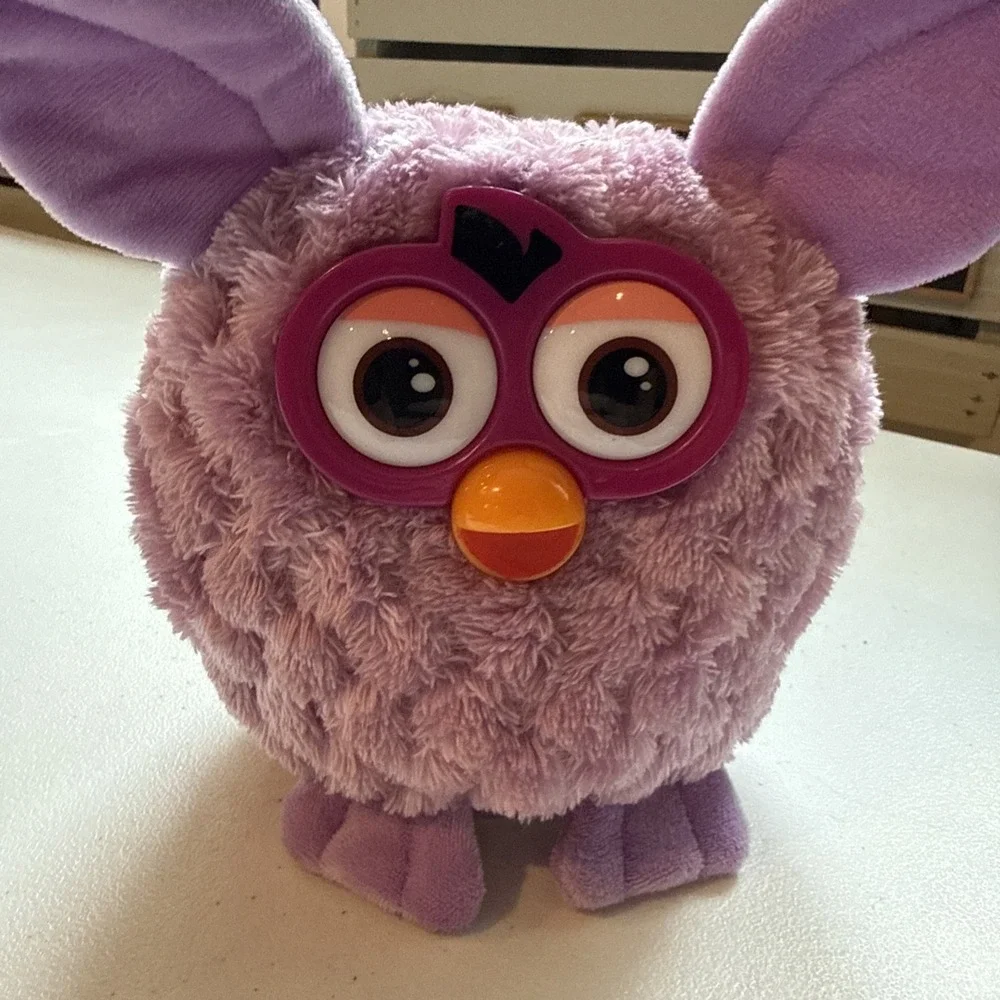2005 Hasbro Tiger Electronics Purple Furby‎ Plush Toy Tested Works
